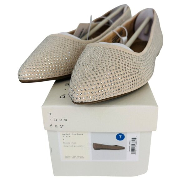 A New Day Rhinestone Flats Women’s Size 7 Off White AE247 Memory Foam Sole - Picture 1 of 8